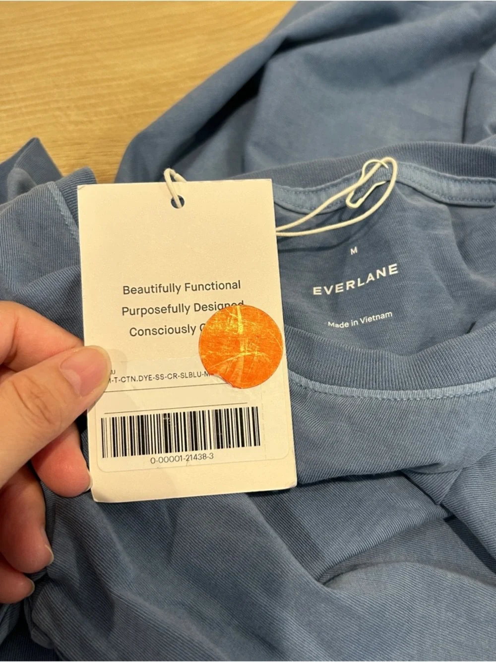 NWT Everlane Men The Essential Organic Cotton Dyed Crew Spring Lake, Size M, $40 - Picture 4 of 8